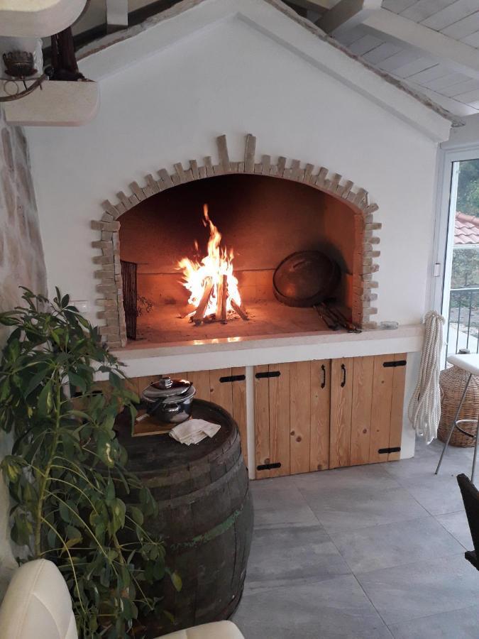Villa Zrinka **** Svinisce ภายนอก รูปภาพ