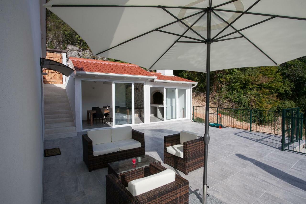 Villa Zrinka **** Svinisce ภายนอก รูปภาพ