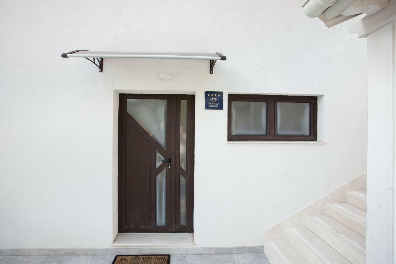 Villa Zrinka **** Svinisce ภายนอก รูปภาพ